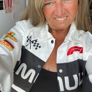 ~Ladies Racing F1 Signature Graphic Jacket~NWT's~M